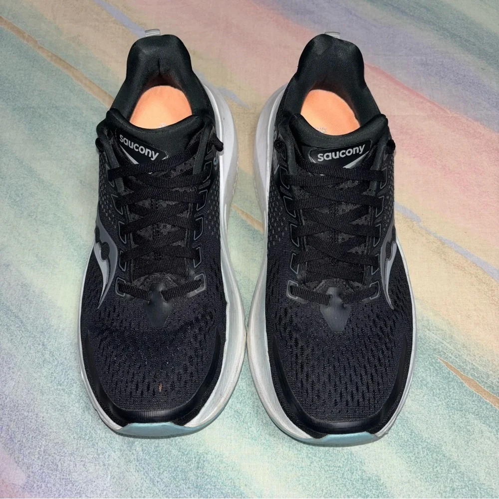 Saucony Guide 17 Women's Running Shoe * Size: 9.5